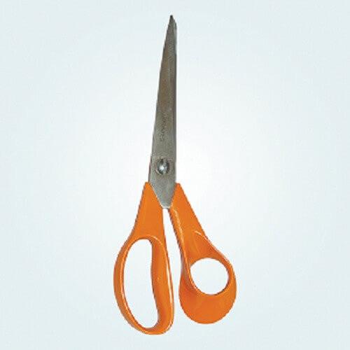 The Fiskars Classic 21cm Straight Scissors