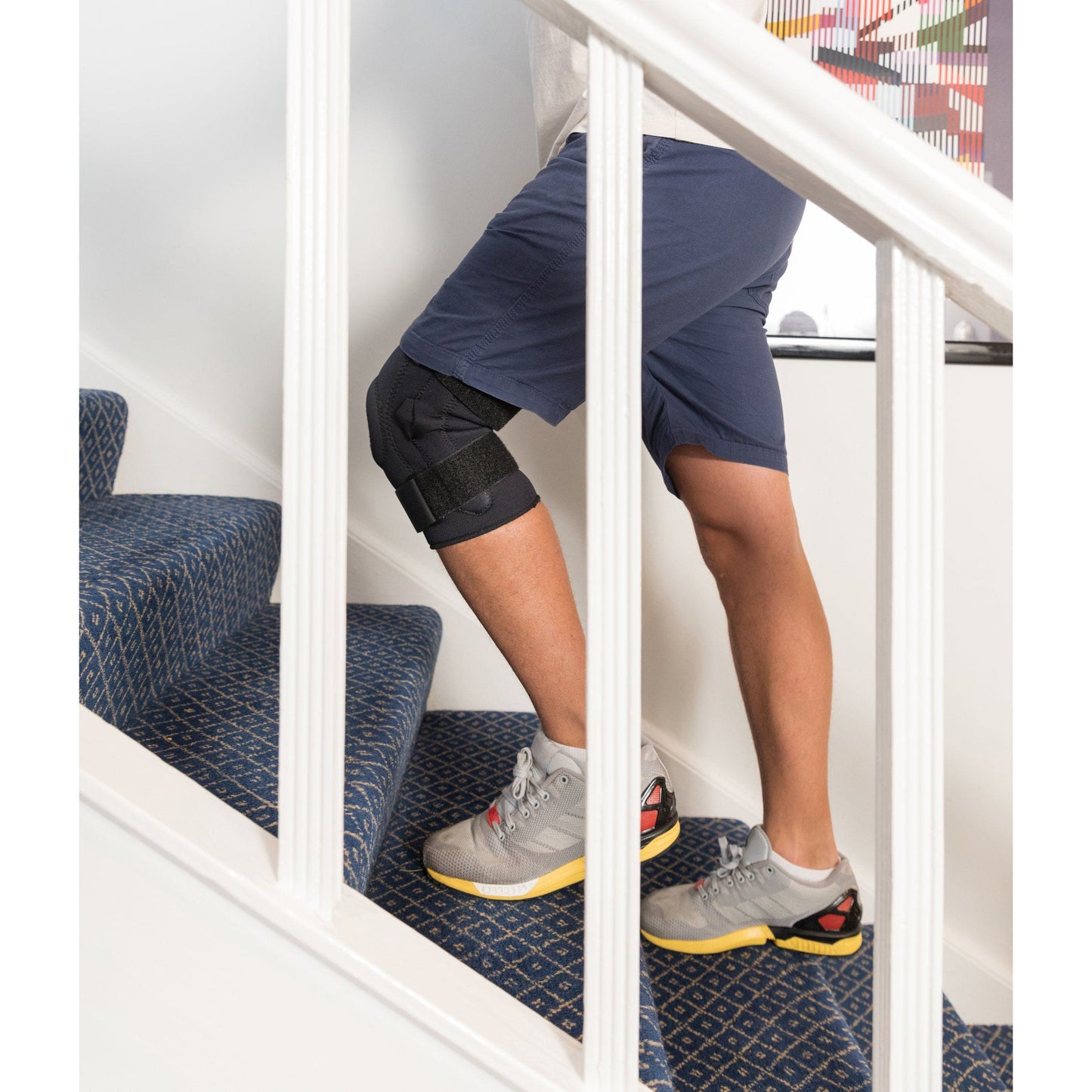 Hinged Knee Stabiliser