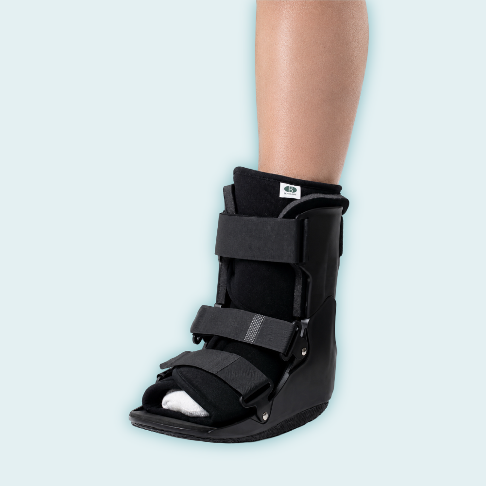 Short Walker Boot