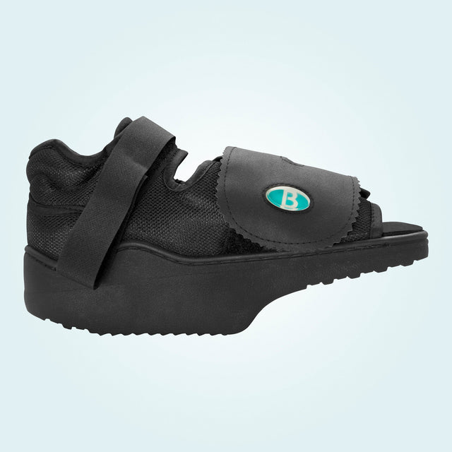 The Benefoot Wedge Shoe has been clinically proven to provide pressure relief from the forefoot during weight bearing.